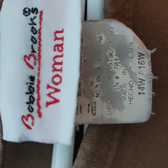 Bobbie Brooks two-piece women's short set - Picture 10 of 11